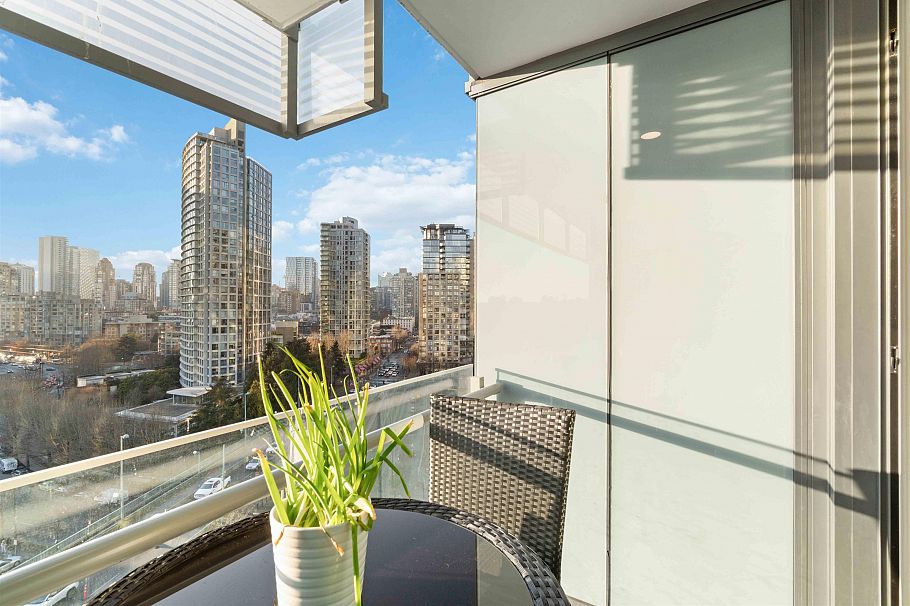 1387 87 Nelson Street Vancouver, BC - 20