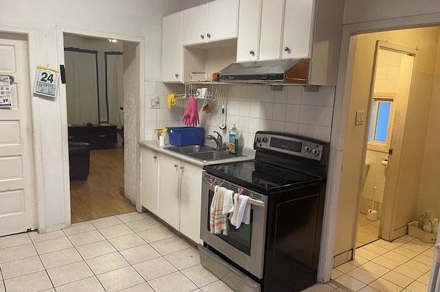 3034 Glen Drive Vancouver, BC - 5