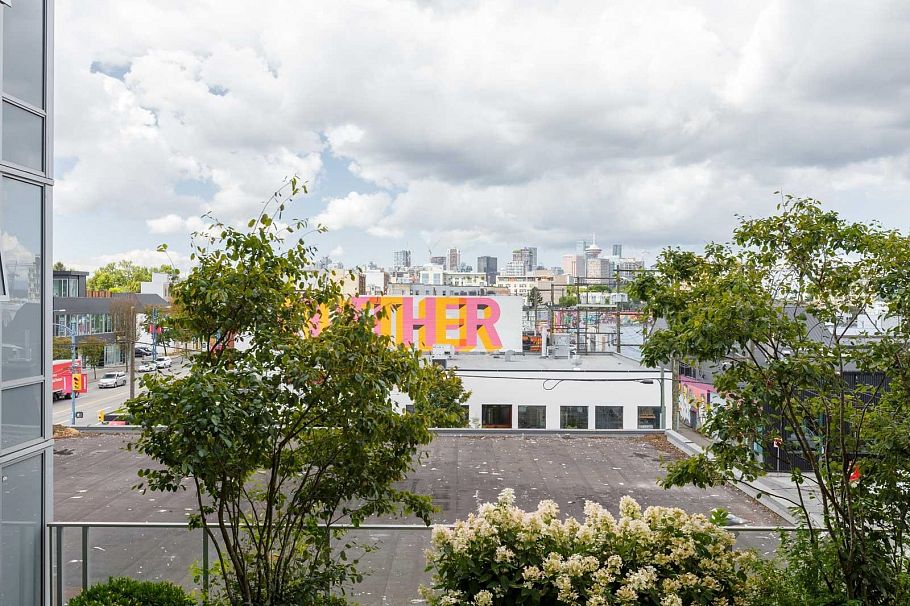 301 933 E HASTINGS STREET, Vancouver BC V6A 0G6 Vancouver, BC - 12