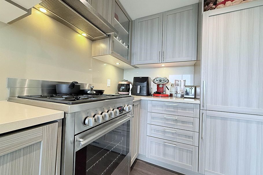 2101 5470 Ormidale Street Vancouver, BC - 10