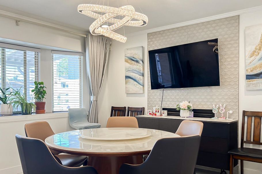 2083 E 53rd Avenue Vancouver, BC - 10