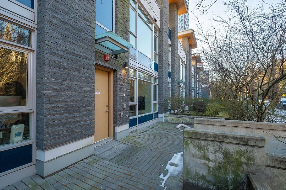 3518 Marine Way Vancouver, BC - 26