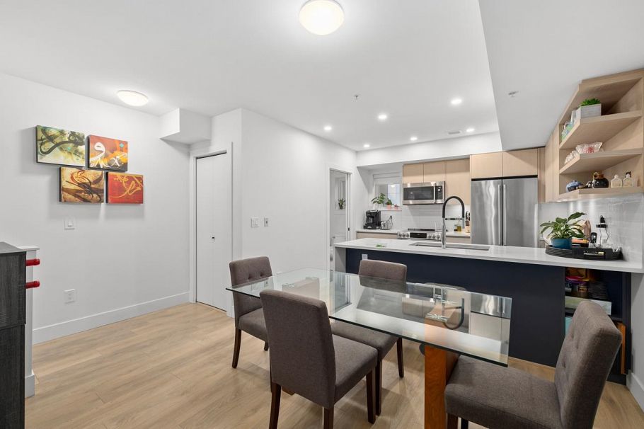 3 752 E 3rd Street North Vancouver, BC - 6