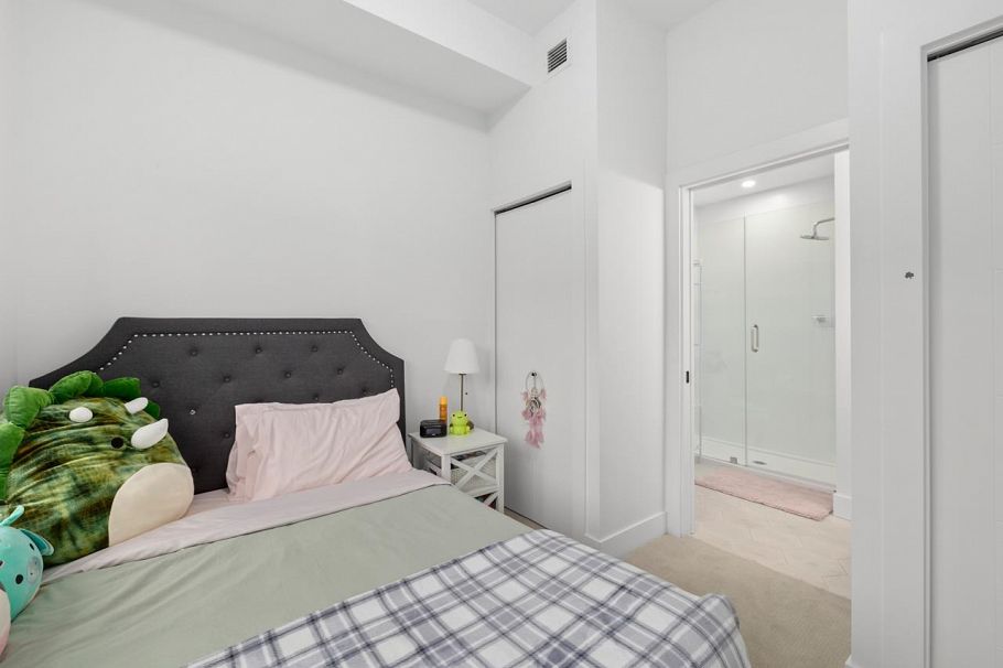 3 752 E 3rd Street North Vancouver, BC - 20