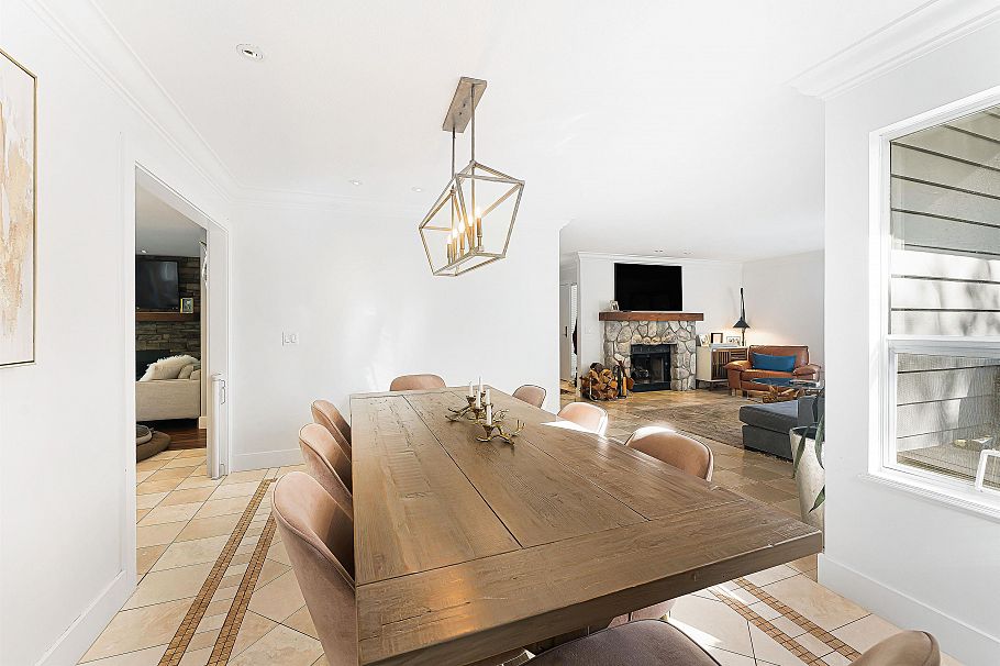 3968 Frames Place North Vancouver, BC - 13