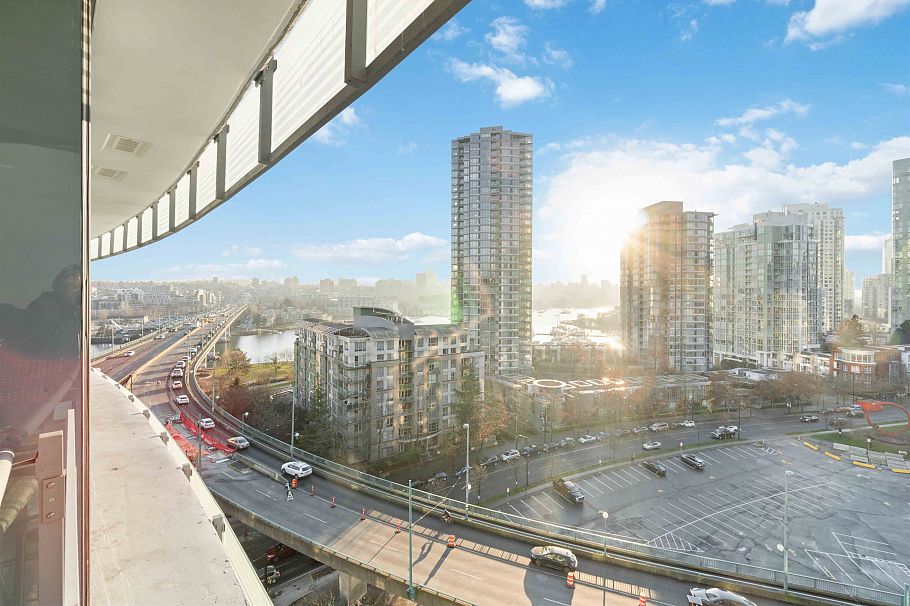 1387 87 Nelson Street Vancouver, BC - 21