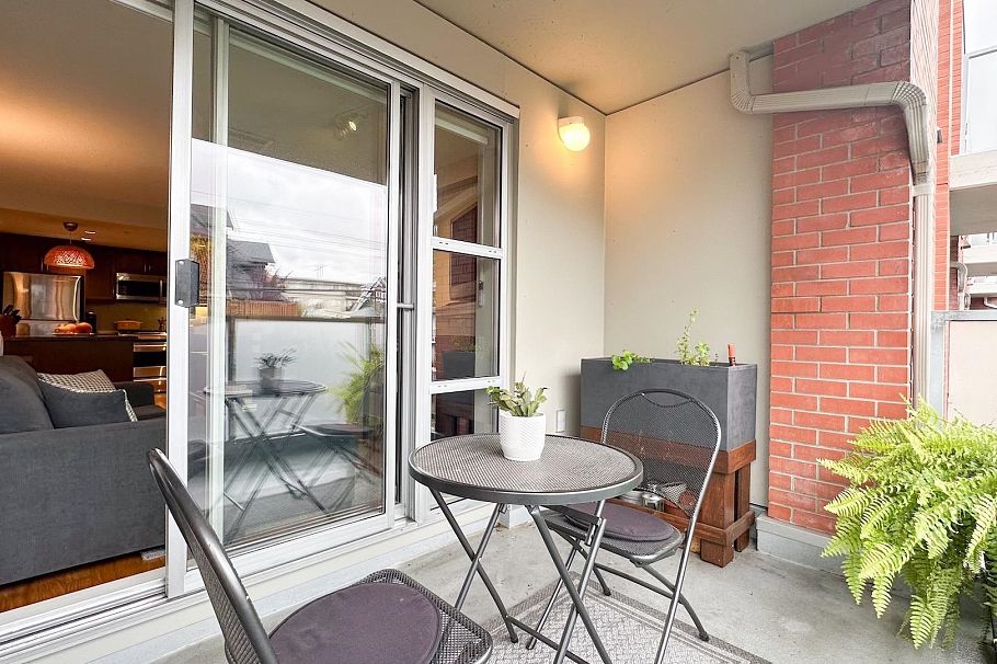 411 3811 Hastings Street Burnaby, BC - 20