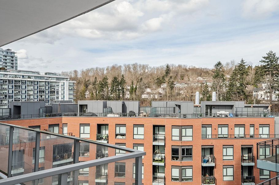 702 3581 E Kent Ave North Vancouver, BC - 20