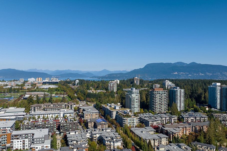 410 3581 Ross Drive Vancouver, BC - 25