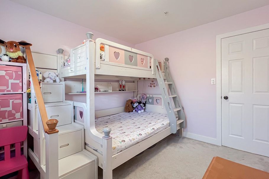 2083 E 53rd Avenue Vancouver, BC - 18