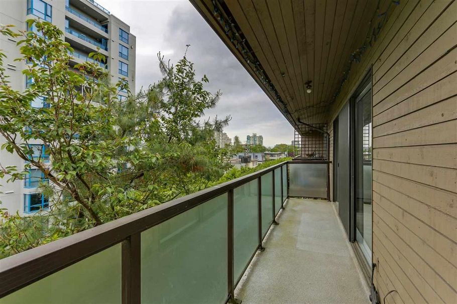 306 1345 W 15th Avenue Vancouver, BC - 18