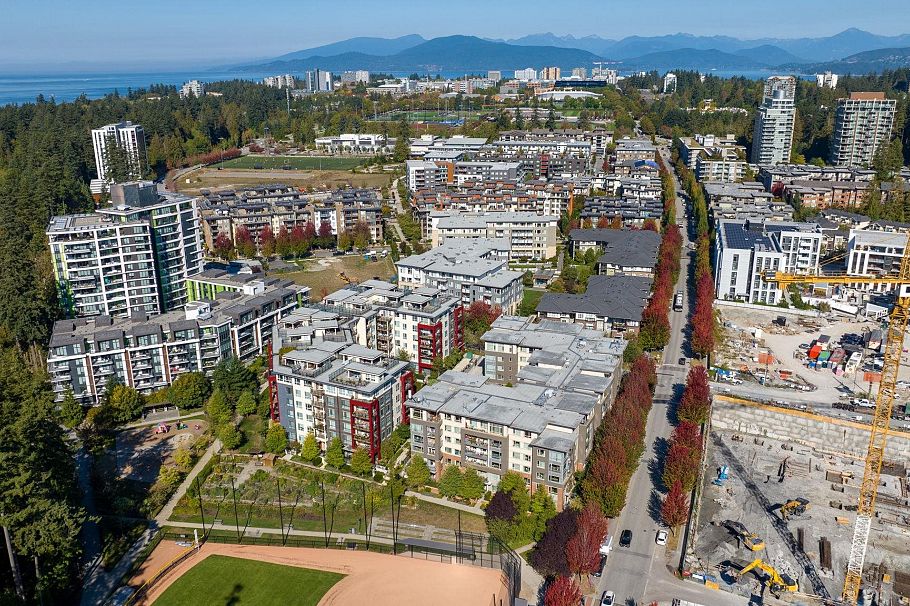 410 3581 Ross Drive Vancouver, BC - 35