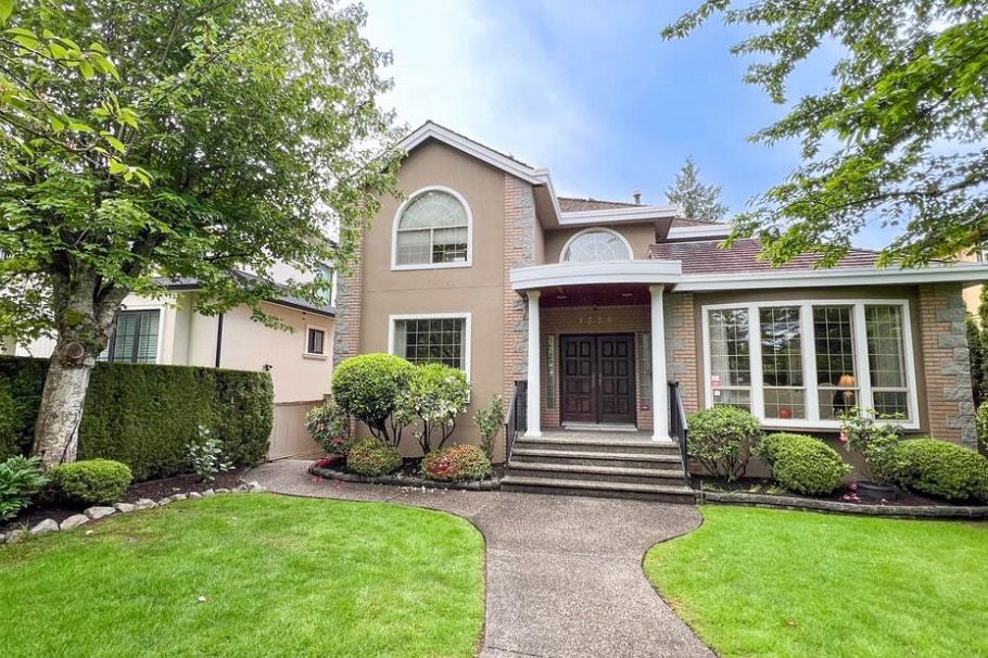 1556 W 62nd Avenue Vancouver, BC - 1