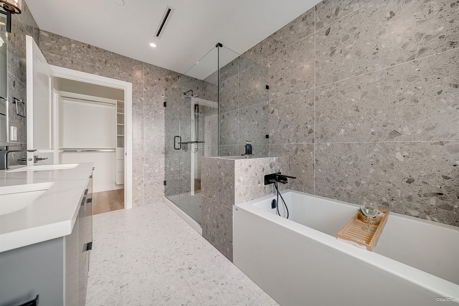 6709 Fleming Street Vancouver, BC - 25