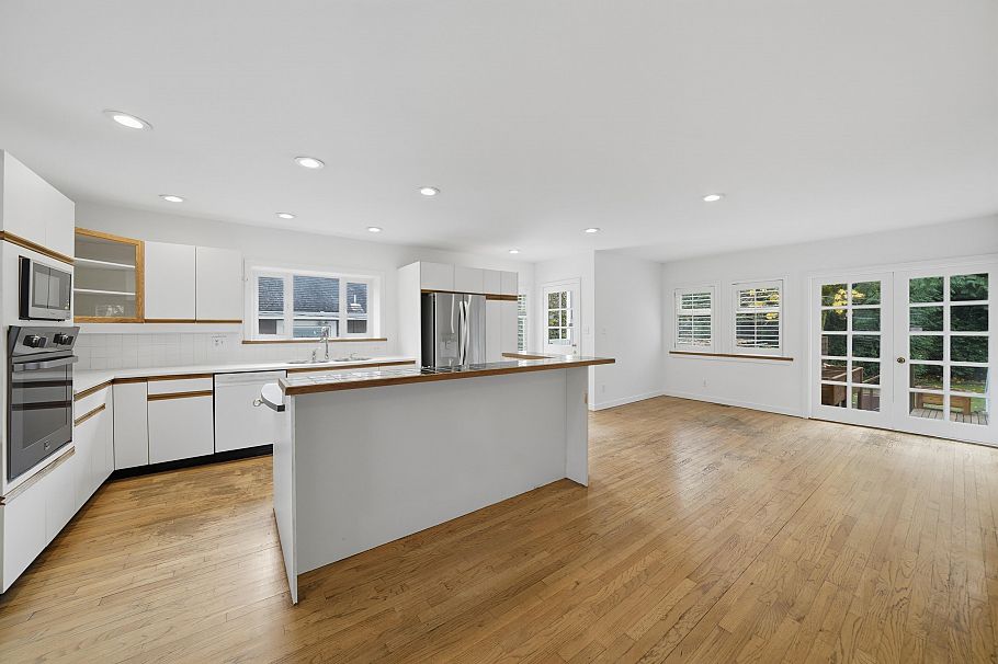 5761 Holland Street Vancouver, BC - 12