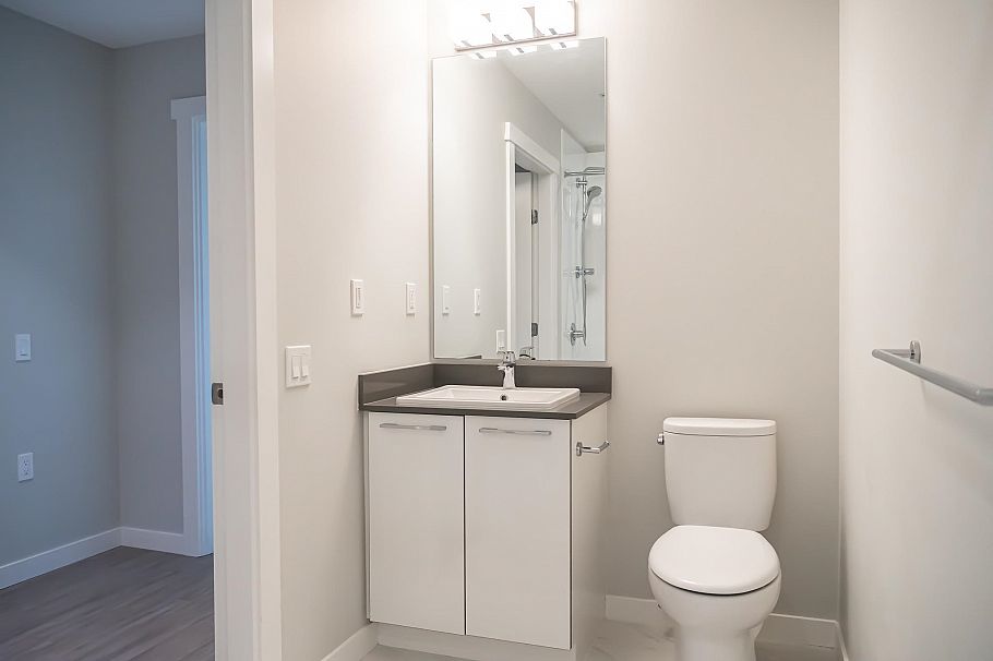 403 Apartment-2670 LIBRARY LANE, North Vancouver BC V7J 0B7 North Vancouver, BC - 15