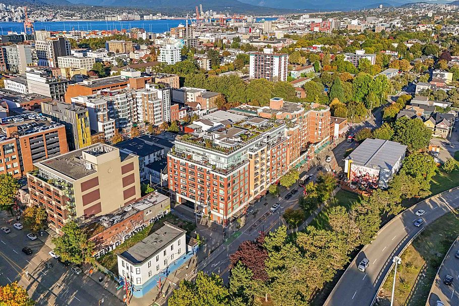 715 221 Union Street Vancouver, BC - 25