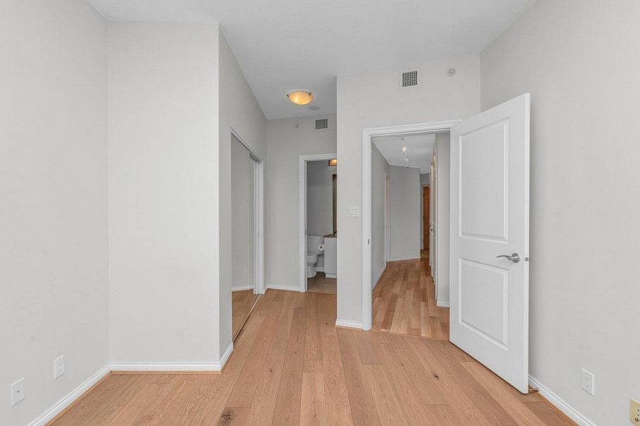 1905 1211 Melville Street Vancouver, BC - 31