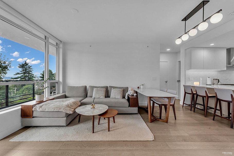 308 177 W 3rd Street North Vancouver, BC - 9