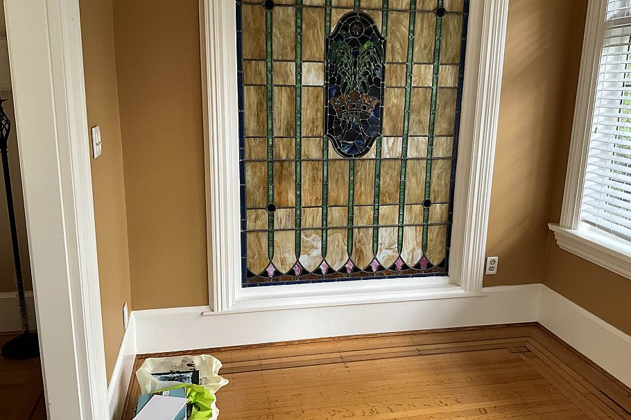 1667 W 40th Avenue Vancouver, BC - 2