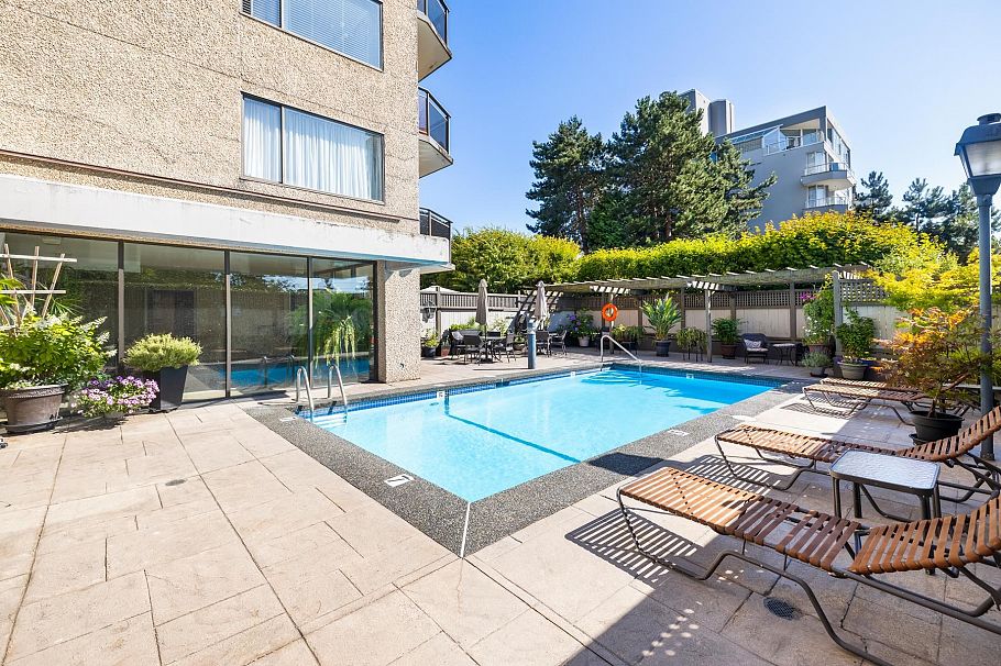 1202 444 Lonsdale Avenue North Vancouver, BC - 21