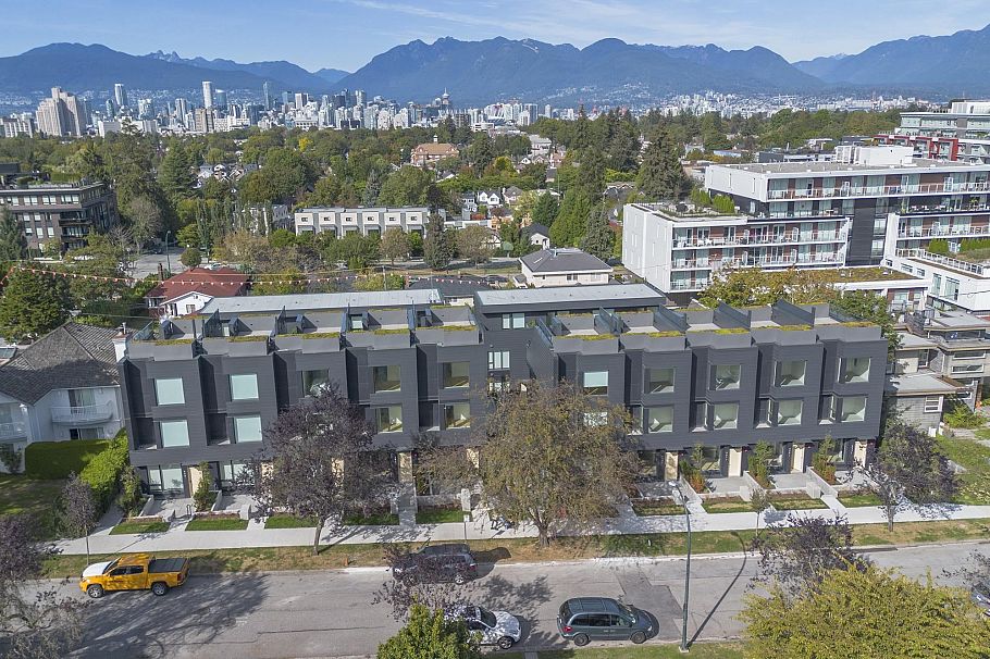 577 W 26th Avenue Vancouver, BC - 31