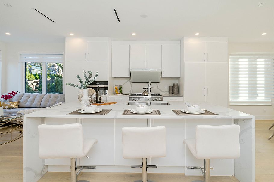 3321 W 37th Avenue Vancouver, BC - 10