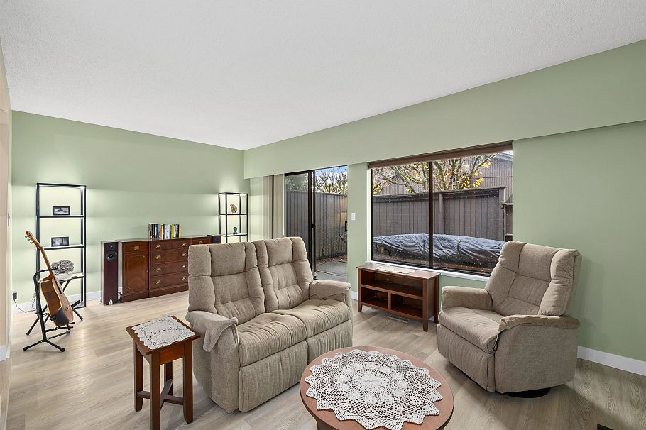 1998 Purcell Way North Vancouver, BC - 12