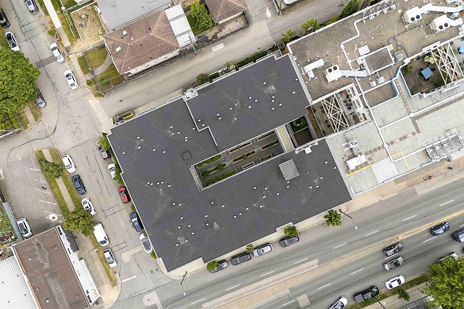 PH8 1838 Renfrew Street Vancouver, BC - 29