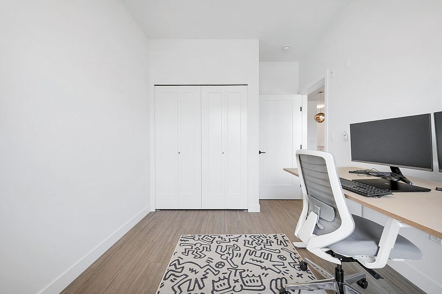 404 2408 Grant Street Vancouver, BC - 27