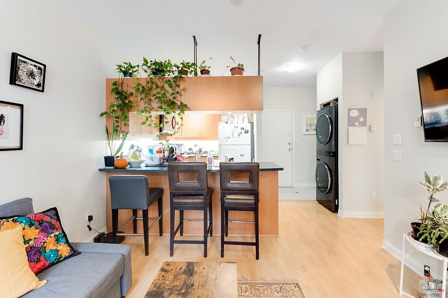 208 188 E 33rd Avenue Vancouver, BC - 7