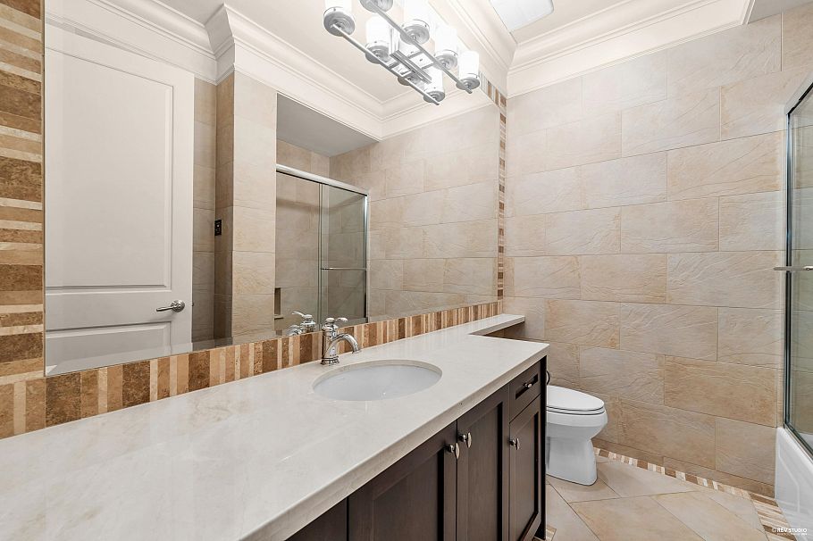 4019 W 40th Avenue Vancouver, BC - 30