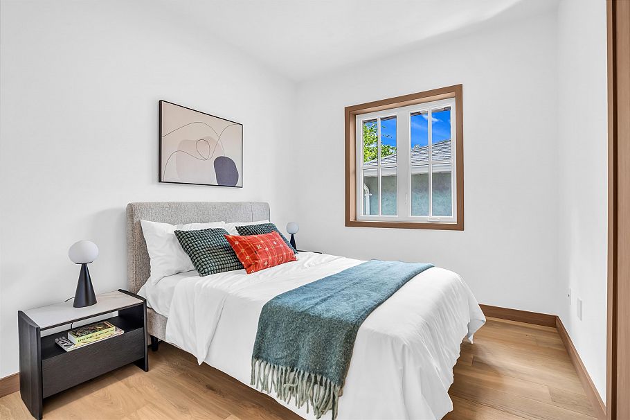 4029 W 33rd Avenue Vancouver, BC - 13