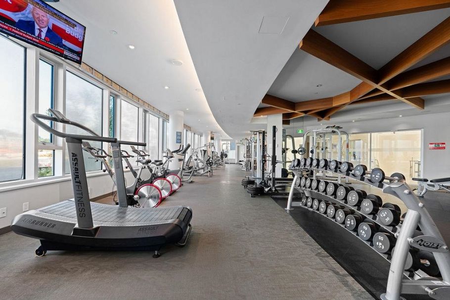 1003 680 Seylynn Crescent North Vancouver, BC - 35