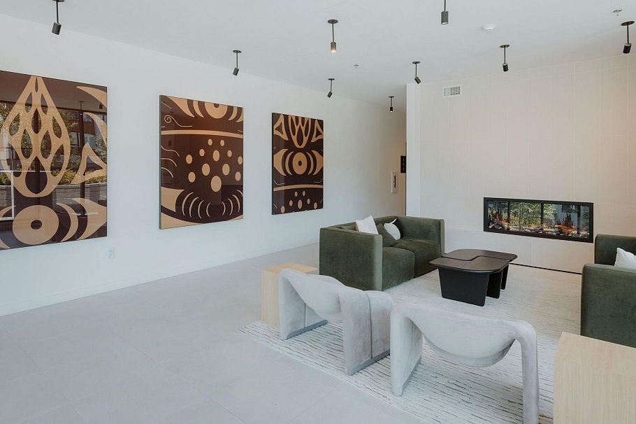 609 3594 Malsum Drive North Vancouver, BC - 8