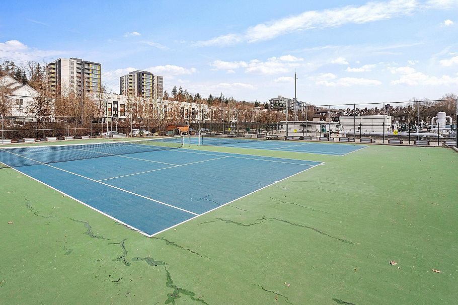 28 2723 E Kent Avenue North Vancouver, BC - 40