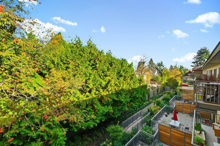 311 2121 W 6th Avenue Vancouver, BC - 14