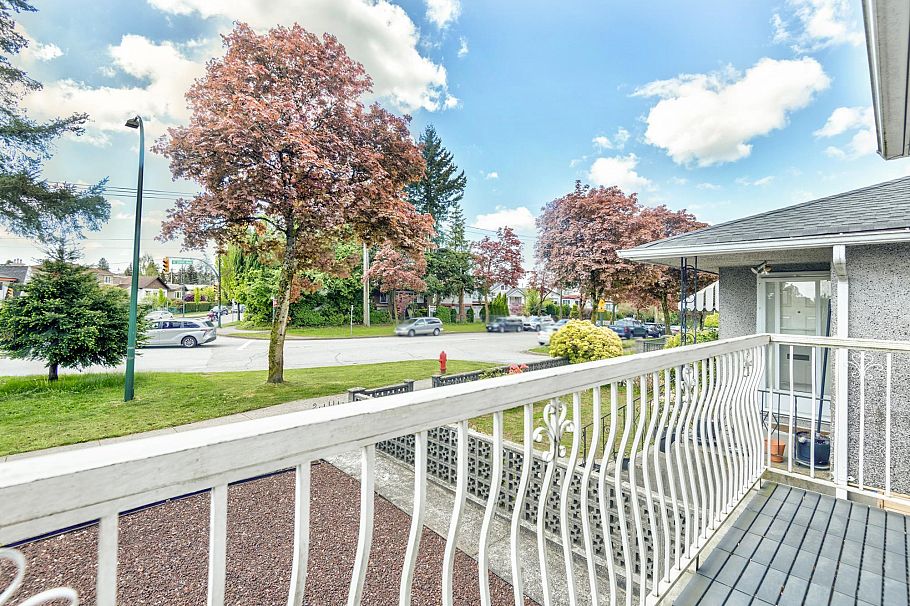 3609 E 29th Avenue Vancouver, BC - 9