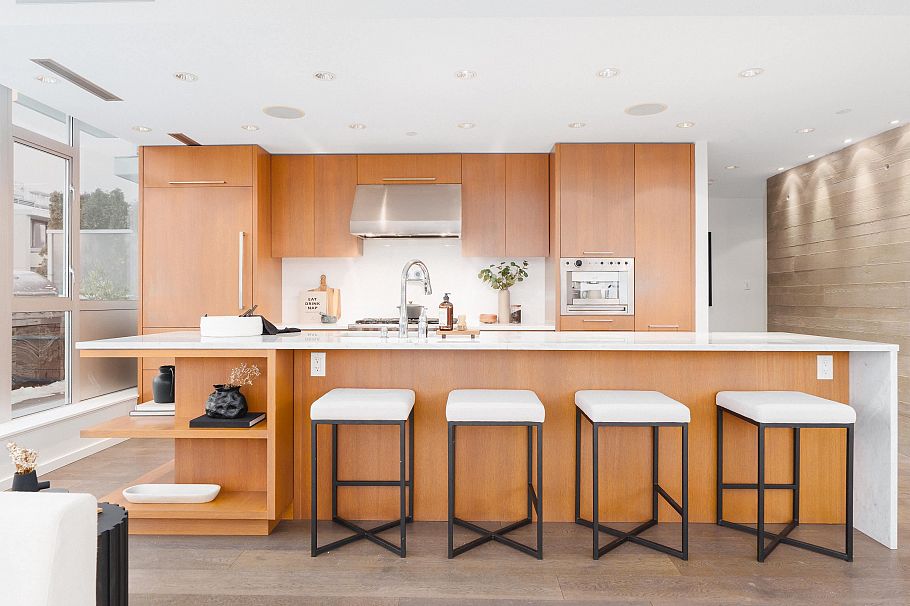 801 221 Union Street Vancouver, BC - 7