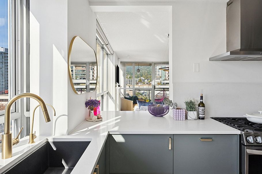 601 108 E 14th Street North Vancouver, BC - 14