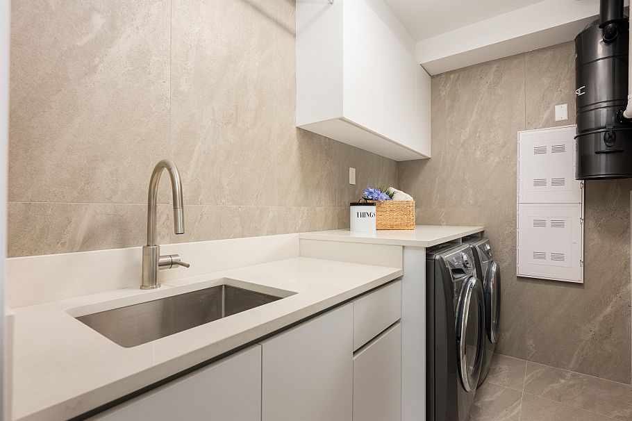 3711 W 24th Avenue Vancouver, BC - 34