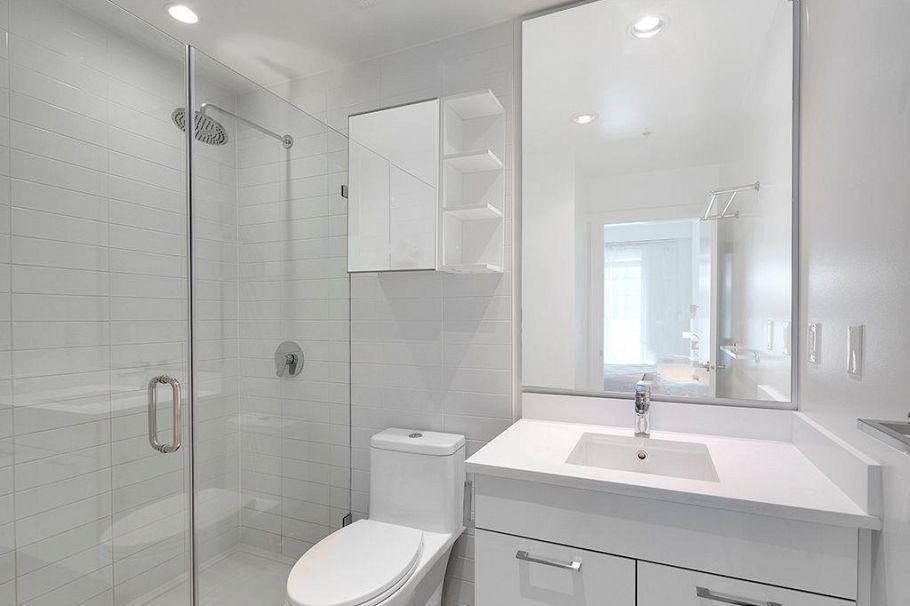 308 711 W 14th Street North Vancouver, BC - 13