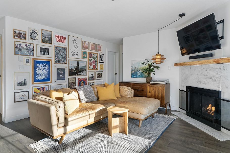 305 1950 E 11 Avenue Vancouver, BC - 3