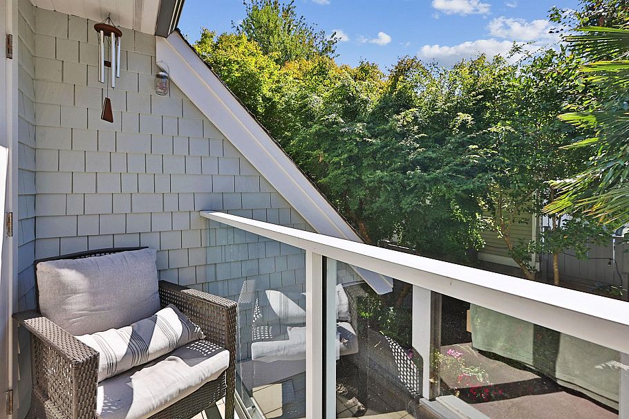 2610 Point Grey Road Vancouver, BC - 12