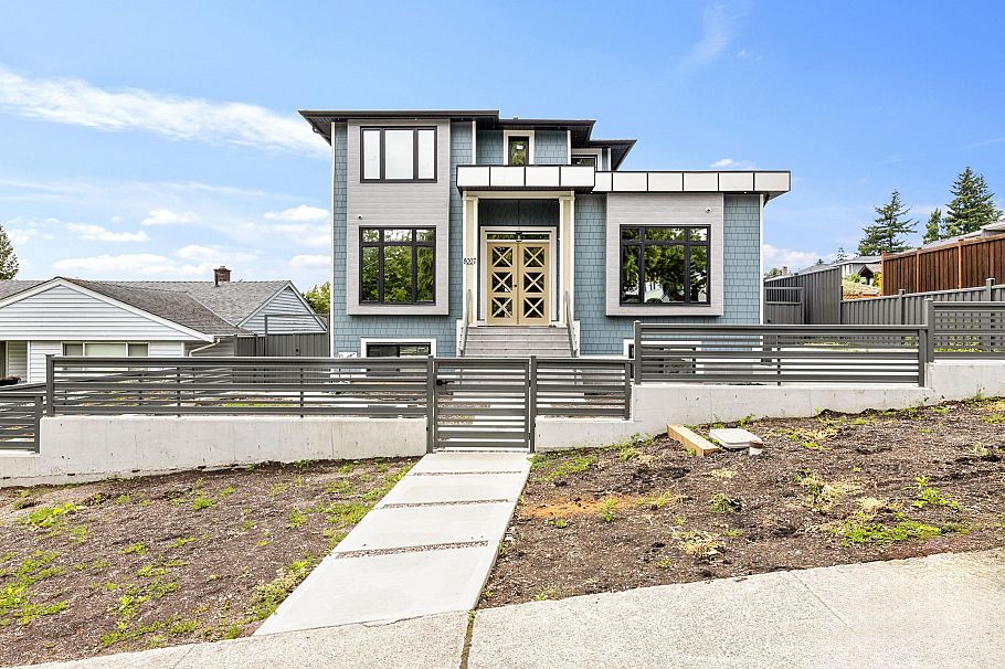 8007 Bradley Avenue Burnaby, BC - 1