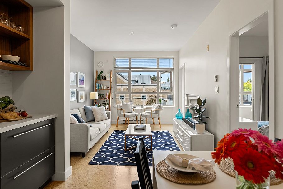 314 2828 Main Street Vancouver, BC - 2