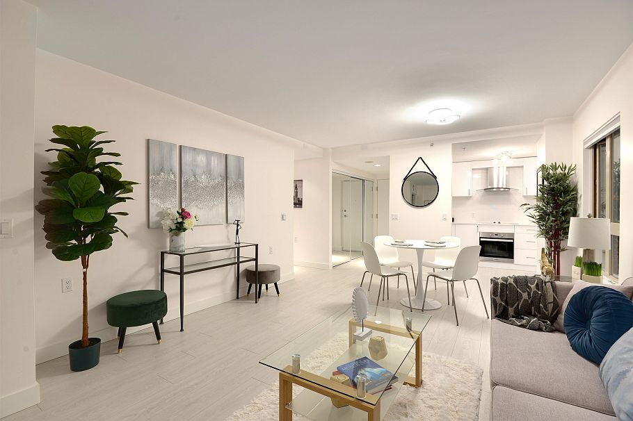 1604 121 W 15th Street North Vancouver, BC - 9