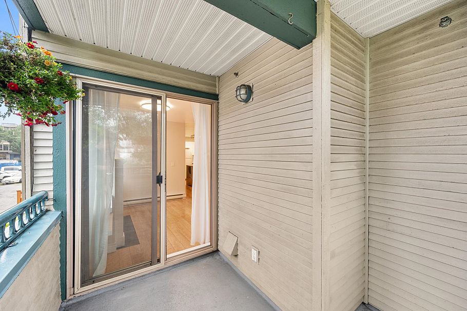 206 688 E 16th Avenue Vancouver, BC - 29