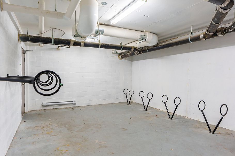 801 221 Union Street Vancouver, BC - 23