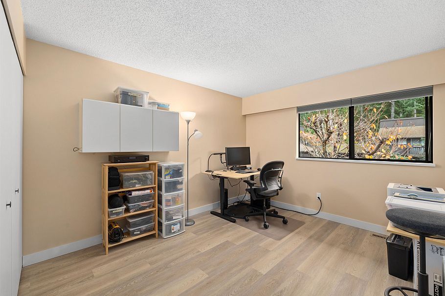 1998 Purcell Way North Vancouver, BC - 22